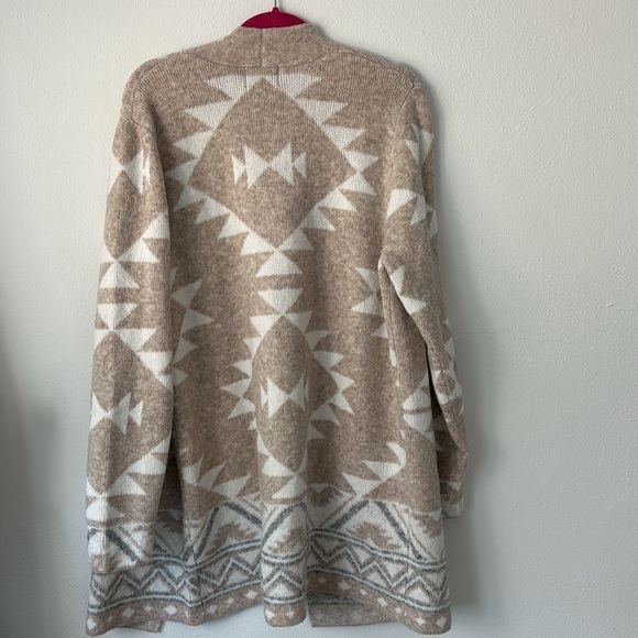 Frye Ladies' Patterned Cardigan Sweater Size XL - Picture 10 of 10